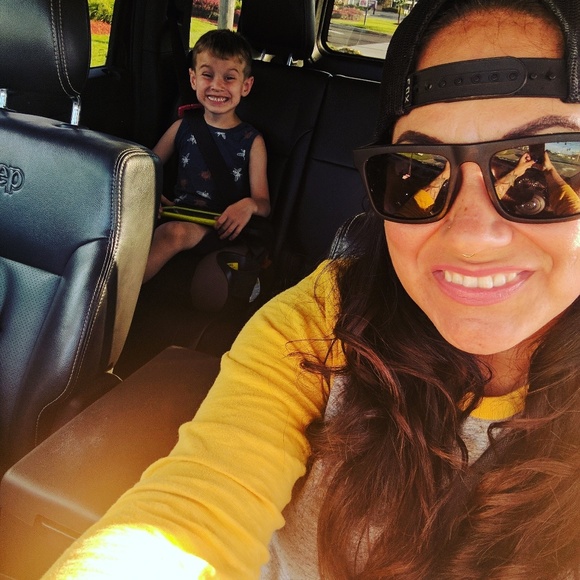 Meet your Posher, Kristen - Picture 4 of 4